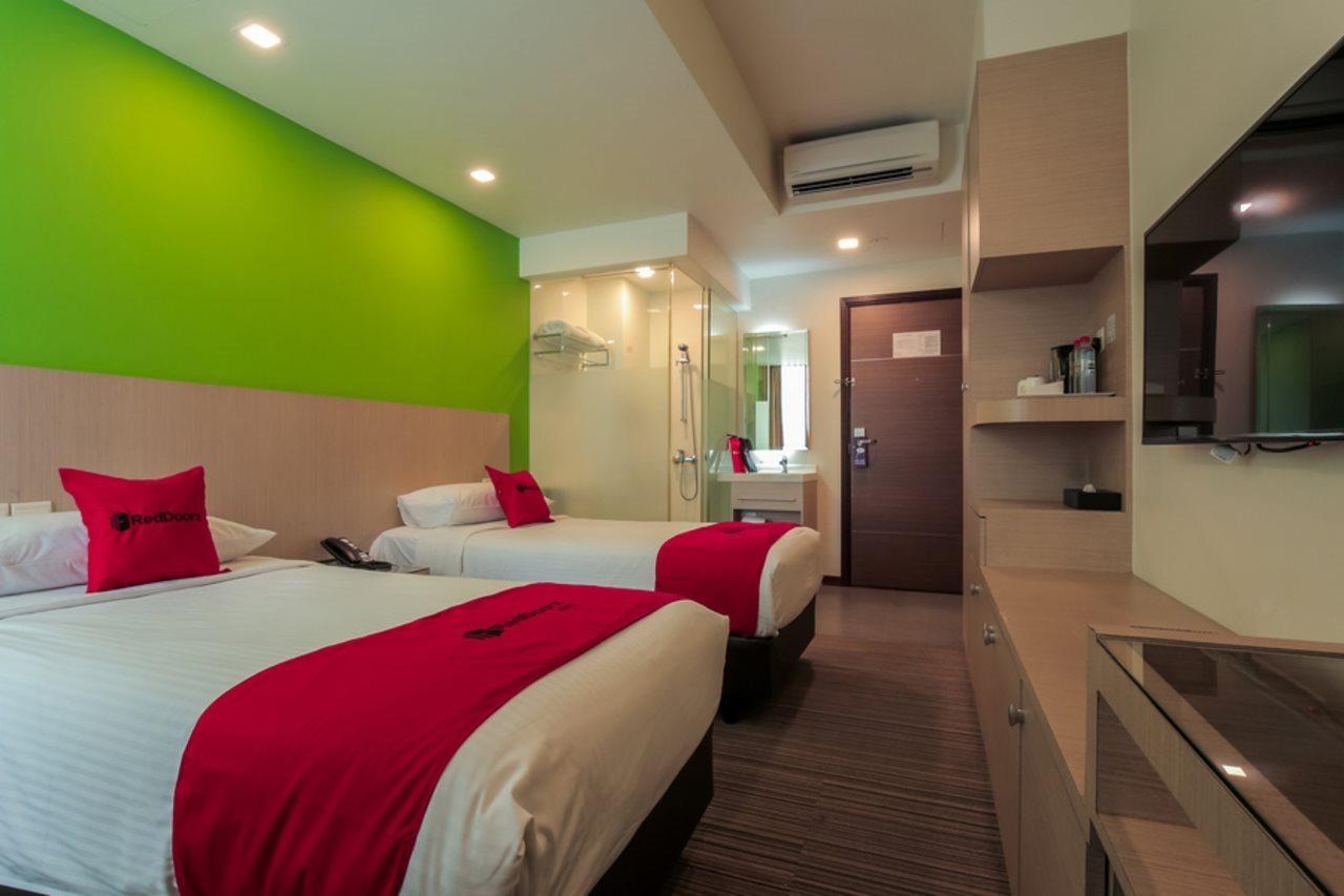 Aqueen Hotel Balestier Singapore Exterior foto