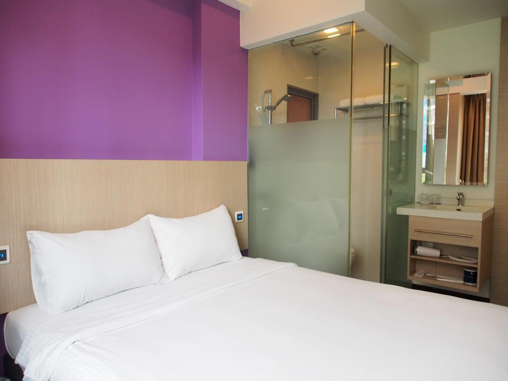 Aqueen Hotel Balestier Singapore Exterior foto