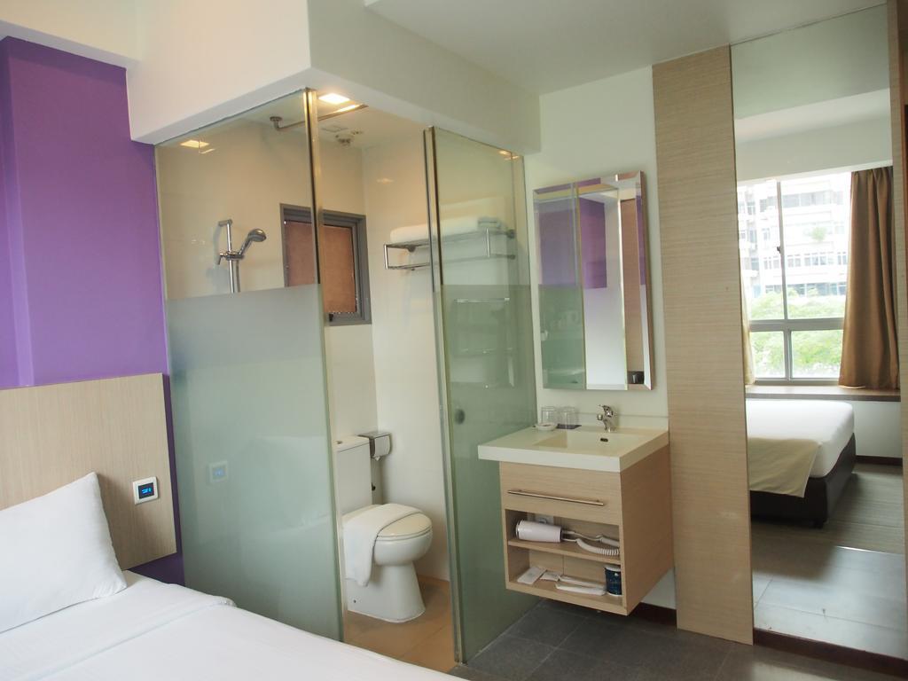 Aqueen Hotel Balestier Singapore Exterior foto